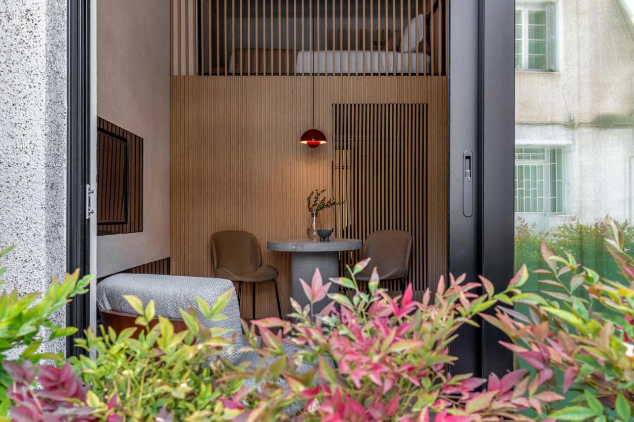 מלון אתונה The Newel Psychiko מראה חיצוני תמונה A room at the hotel