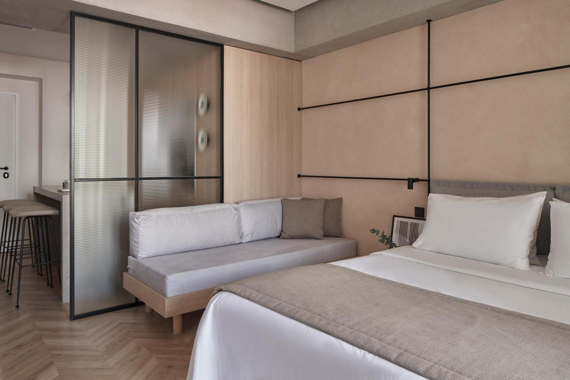 מלון אתונה The Newel Psychiko מראה חיצוני תמונה A room at the hotel