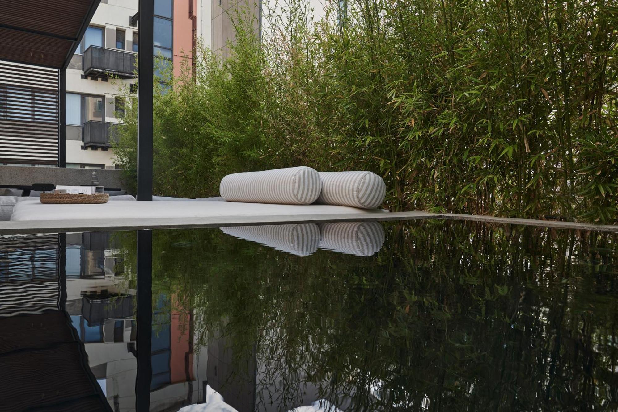 מלון אתונה The Newel Psychiko מראה חיצוני תמונה The reflecting pool